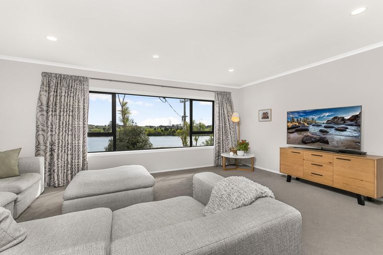 Photo of property in 332 Hingaia Road, Karaka, Papakura, 2580