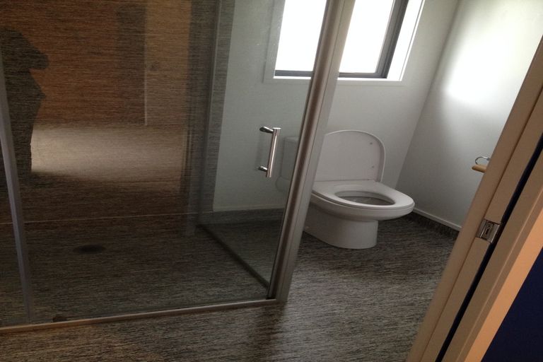 Photo of property in 87 Carnoustie Drive, Wattle Downs, Auckland, 2103