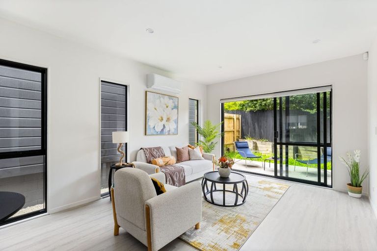 Photo of property in 108d Taikata Road, Te Atatu Peninsula, Auckland, 0610