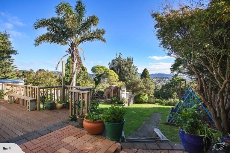 Photo of property in 39 Pleasant Road, Glen Eden, Auckland, 0602