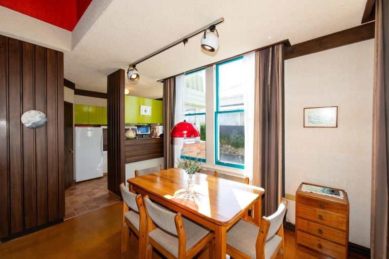 Photo of property in 3 Colenso Avenue, Hospital Hill, Napier, 4110