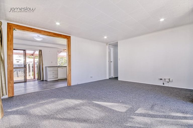 Photo of property in 101 Shifnal Drive, Randwick Park, Auckland, 2105