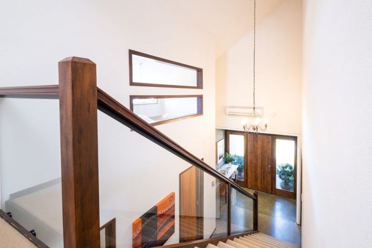 Photo of property in 44 Iona Road, Havelock North, 4130