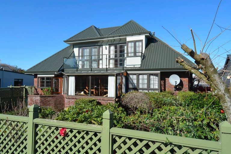 Photo of property in 77 Gala Street, Queens Park, Invercargill, 9810