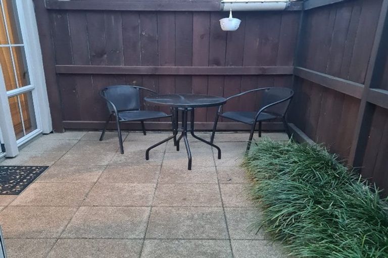 Photo of property in 3 The Esplanade, Huntington, Hamilton, 3210