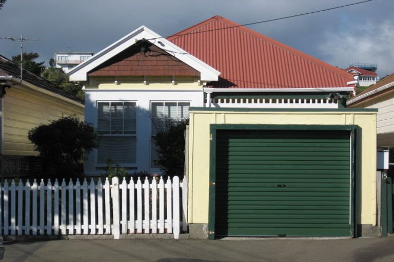 Photo of property in 15 Te Whiti Street, Kilbirnie, Wellington, 6022