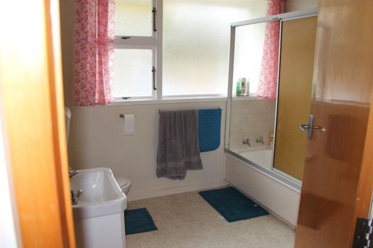 Photo of property in 13 Queen Street, Pareora, 7912