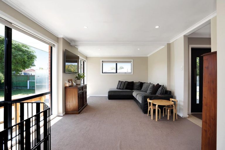 Photo of property in 64 Mcmurdo Street, Tinwald, Ashburton, 7700