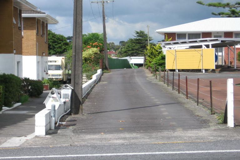 Photo of property in 102a Titirangi Road, New Lynn, Auckland, 0600