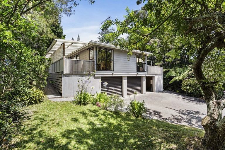 Photo of property in 66 Gledstane Road, Stanmore Bay, Whangaparaoa, 0932