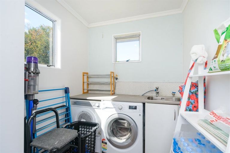 Photo of property in 8 Ouse Street, Rongotea, 4476