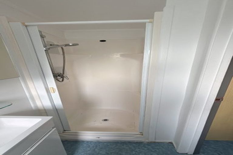 Photo of property in 341 Upper Harbour Drive, Greenhithe, Auckland, 0632