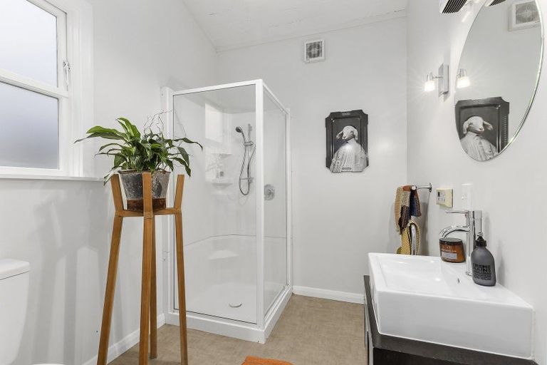 Photo of property in 4 Dawson Street, Berhampore, Wellington, 6023