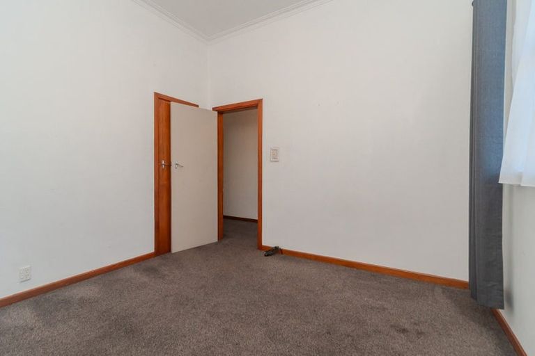 Photo of property in 6 Chatham Street, Berhampore, Wellington, 6023