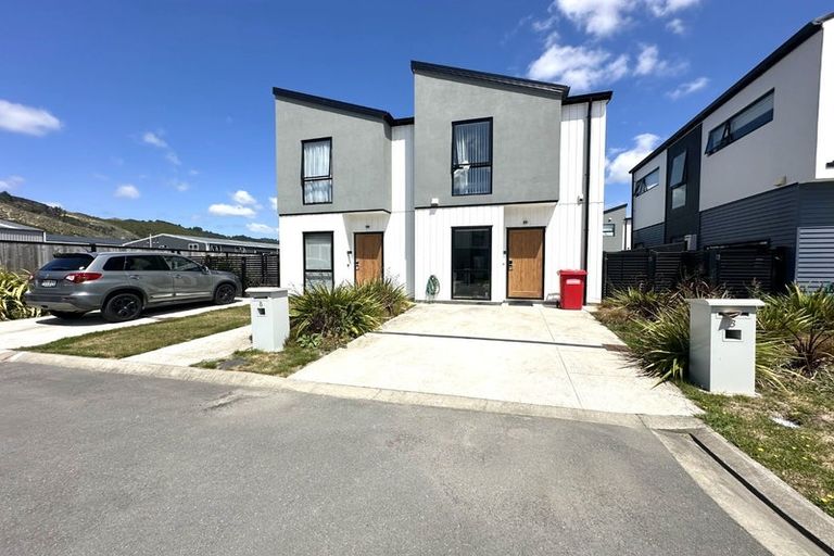 Photo of property in 6 Gloaming Lane, Wallaceville, Upper Hutt, 5018