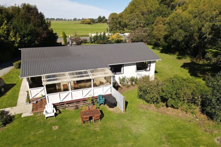 Photo of property in 560 Alma-maheno Road, Alma, Oamaru, 9492