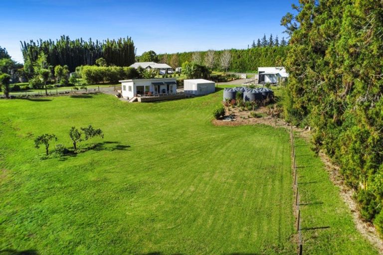 Photo of property in 76 Riddell Road, Kerikeri, 0230