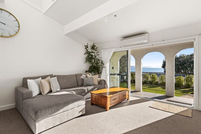 Photo of property in 24 Charles Street, Westshore, Napier, 4110