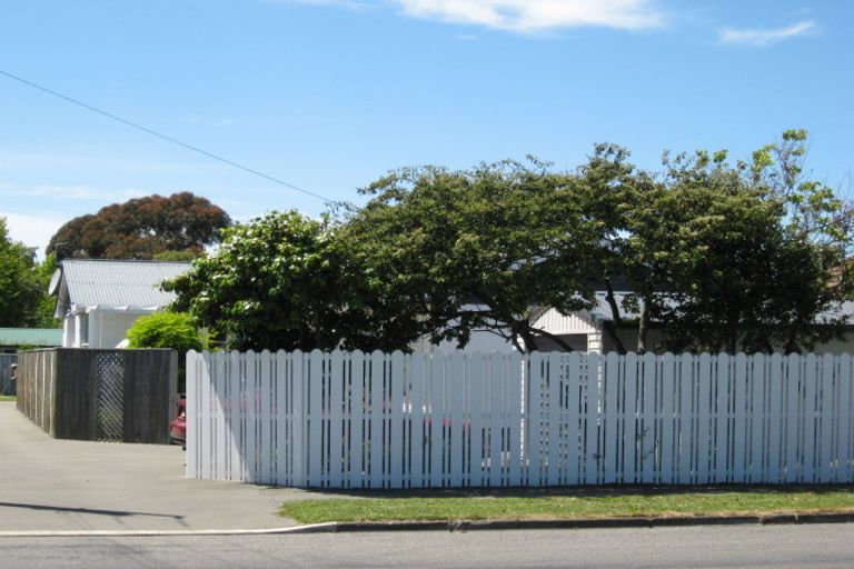 Photo of property in 186 Avonhead Road, Avonhead, Christchurch, 8042