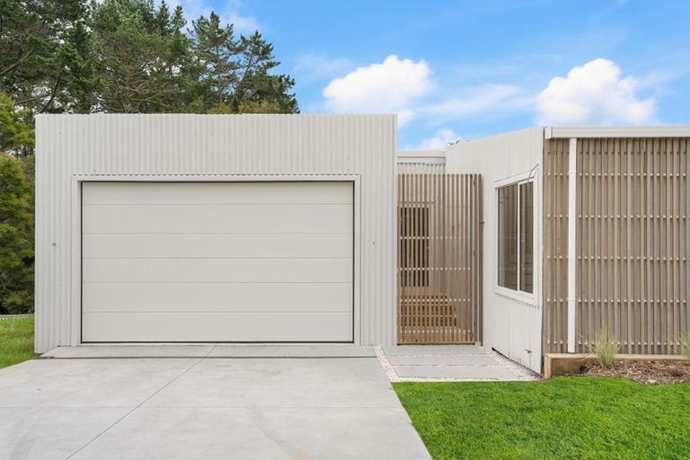 Photo of property in 6 Inspired Way, Pauanui, 3579