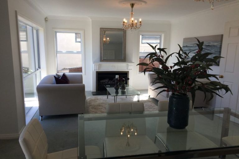 Photo of property in 11 Tralee Terrace, Dannemora, Auckland, 2016