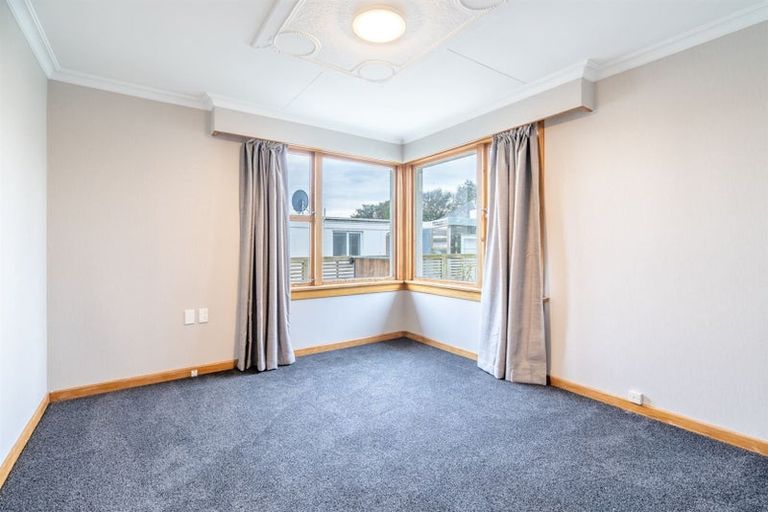 Photo of property in 1 Crombie Street, Gore, 9710