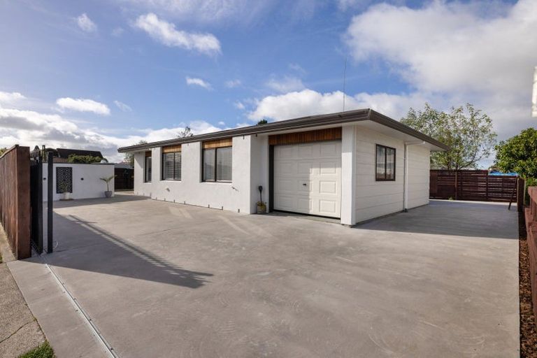 Photo of property in 2b Mahina Place, Mount Maunganui, 3116