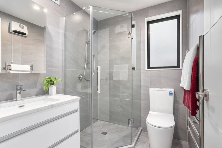 Photo of property in 4/30 Woodford Avenue, Henderson, Auckland, 0610