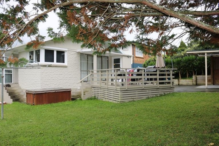 Photo of property in 12a Helena Road, Hillcrest, Hamilton, 3216