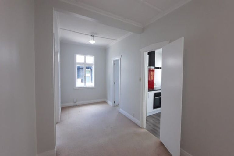Photo of property in 4 Rotherham Terrace, Miramar, Wellington, 6022