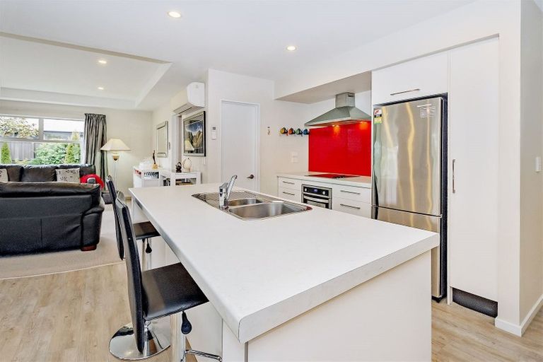 Photo of property in 24 Cairnbrae Drive, Prebbleton, 7604