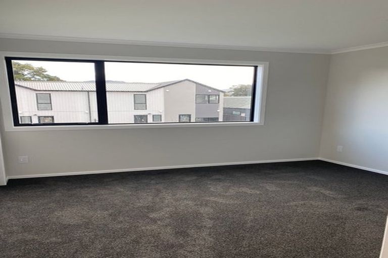 Photo of property in 18 Cynisca Crescent, Wallaceville, Upper Hutt, 5018