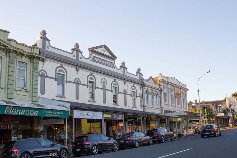 Photo of property in 16 Calliope Road, Devonport, Auckland, 0624