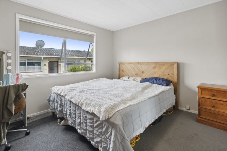 Photo of property in 34 Flaxdale Street, Birkdale, Auckland, 0626