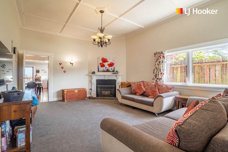 Photo of property in 5 Preston Crescent, Belleknowes, Dunedin, 9011