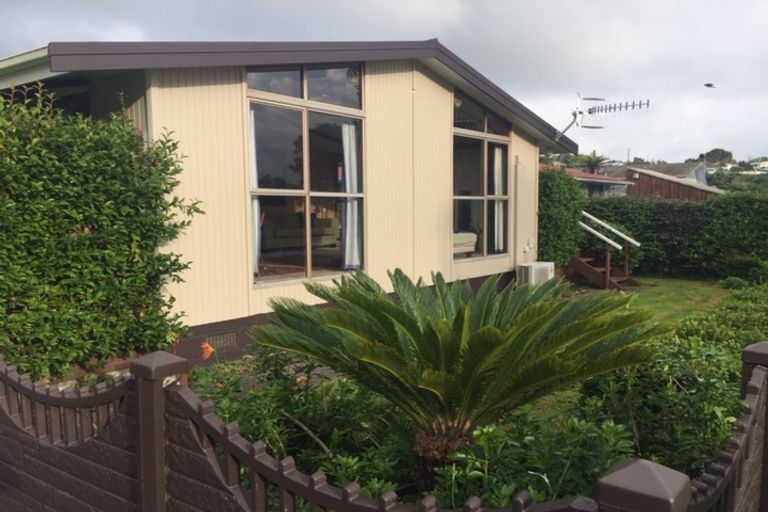 Photo of property in 8a Waikare Place, Welcome Bay, Tauranga, 3112