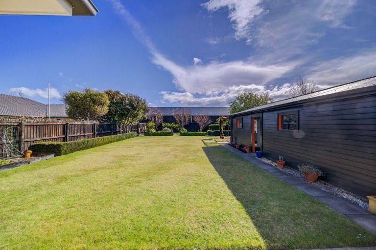 Photo of property in 37 Carlsen Street, Burwood, Christchurch, 8083