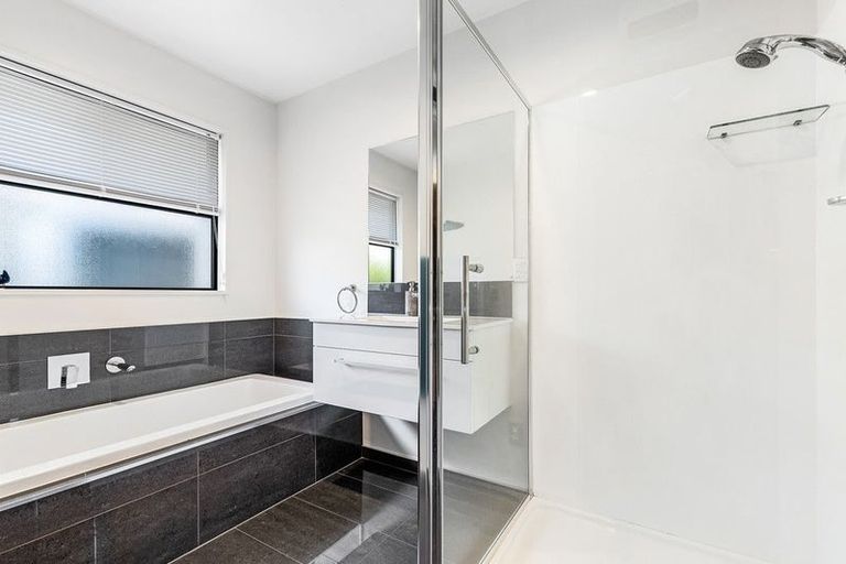 Photo of property in 35 Kahuraki Drive, Pegasus, 7612