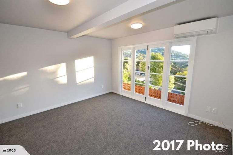 Photo of property in 23 Ngaio Gorge Road, Ngaio, Wellington, 6035