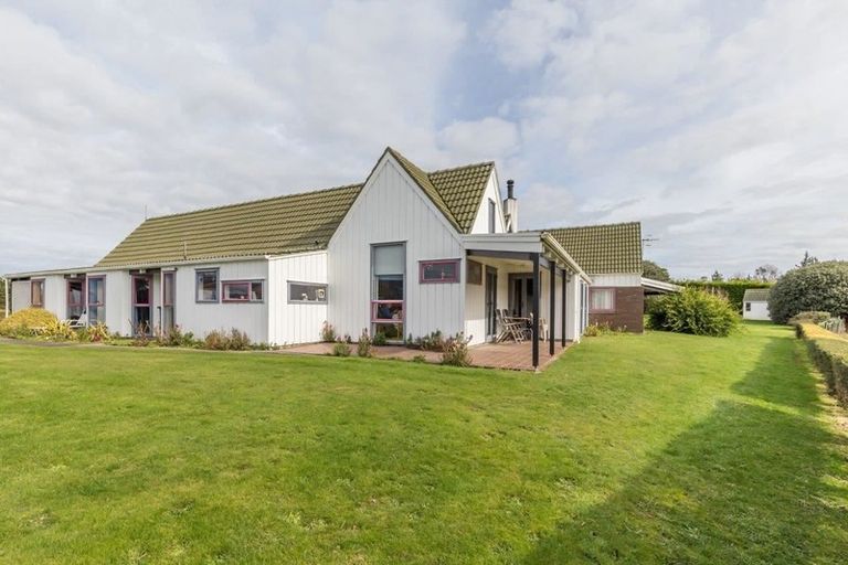 Photo of property in 65 Roslyn Road, Levin, 5510