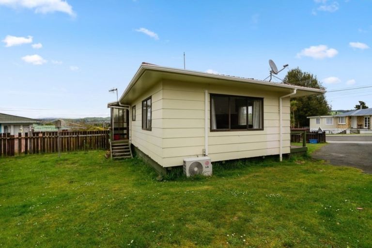 Photo of property in 25b Thomas Crescent, Western Heights, Rotorua, 3015
