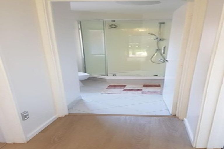 Photo of property in 5/3 The Avenue, Albany, Auckland, 0632