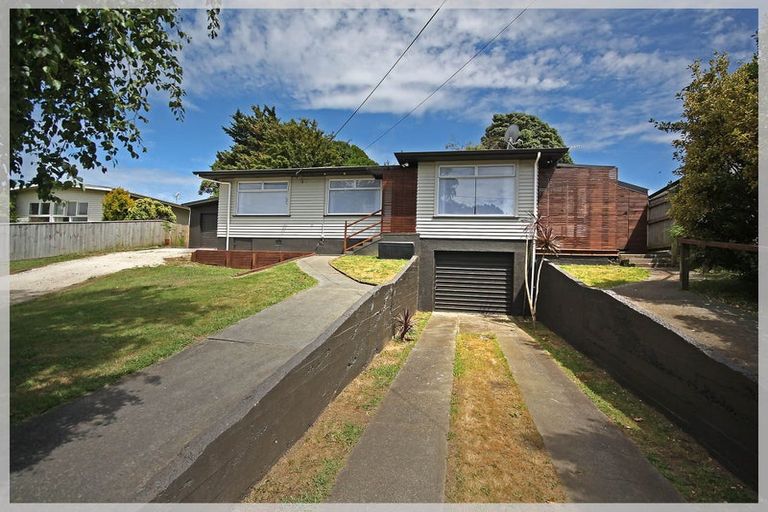 Photo of property in 47 Park Street, Foxton, 4814