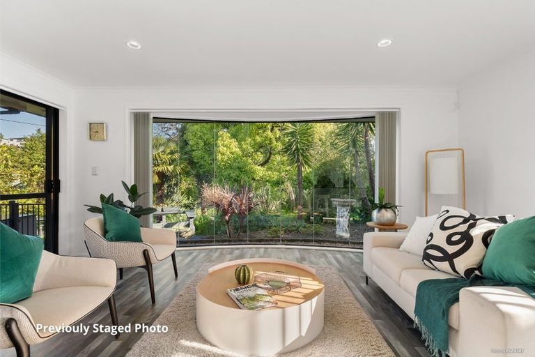 Photo of property in 25 Glenvar Road, Torbay, Auckland, 0630