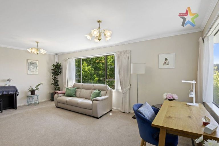 Photo of property in 37 Mawson Street, Waiwhetu, Lower Hutt, 5010