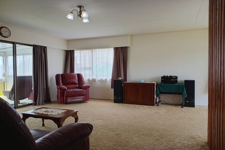 Photo of property in 19 Ascot Avenue, Te Kamo, Whangarei, 0112