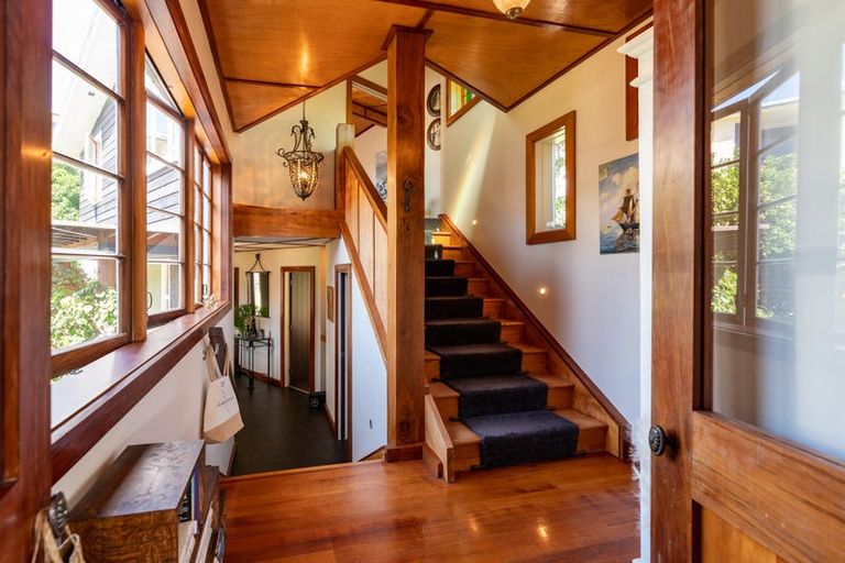 Photo of property in 33 Tainui Street, Raumati Beach, Paraparaumu, 5032