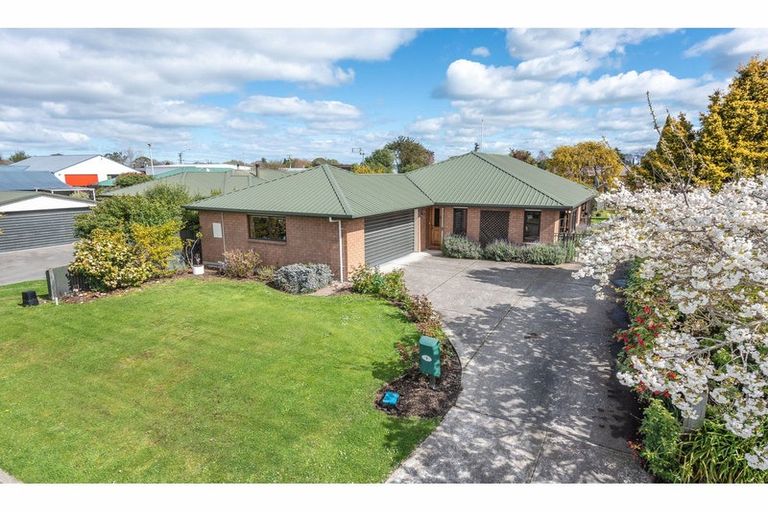 Photo of property in 9 Stopforth Street, Woodend, 7610