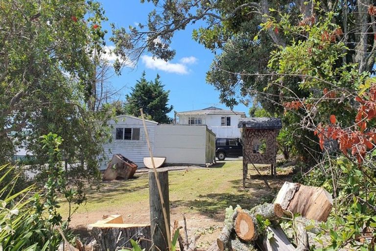 Photo of property in 3 Iris Street, Snells Beach, 0920