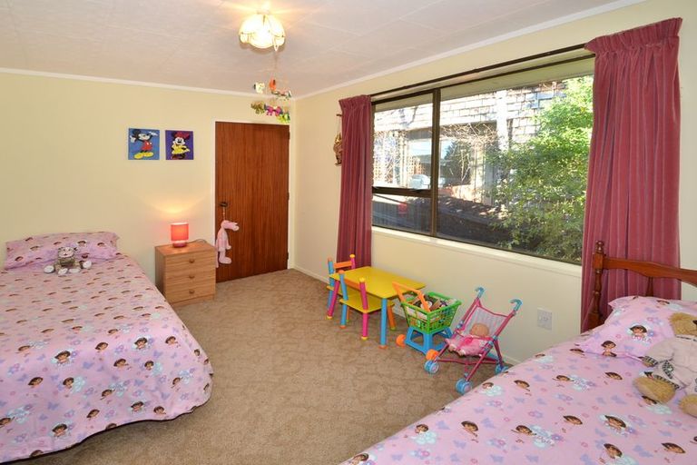 Photo of property in 106a Easther Crescent, Kew, Dunedin, 9012